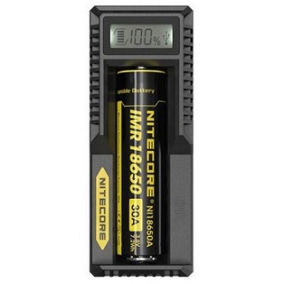 Nitecore UM10 akkumulátor töltő